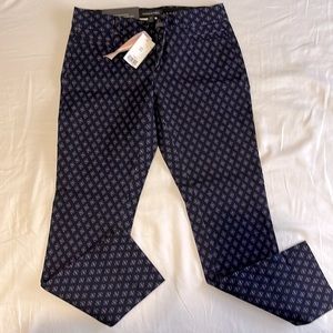 Banana Republic Sloan Navy/Purple diamond Design Pant- size petite 00